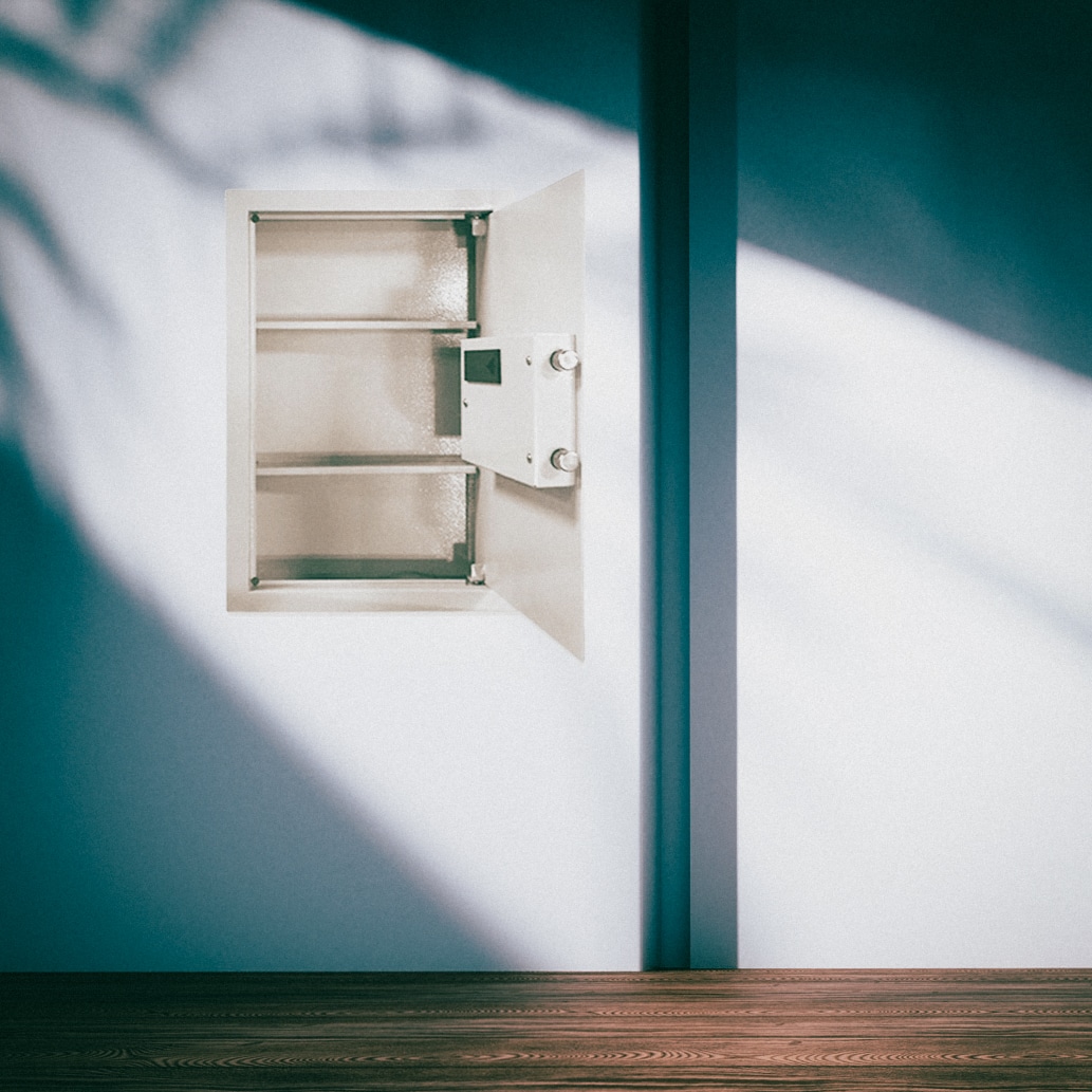 In wall safe