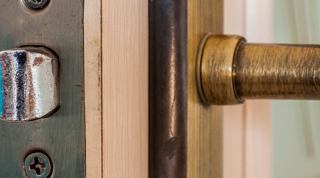 Door Won’t Latch? Here’s How to Fix It in Houston’s Heat