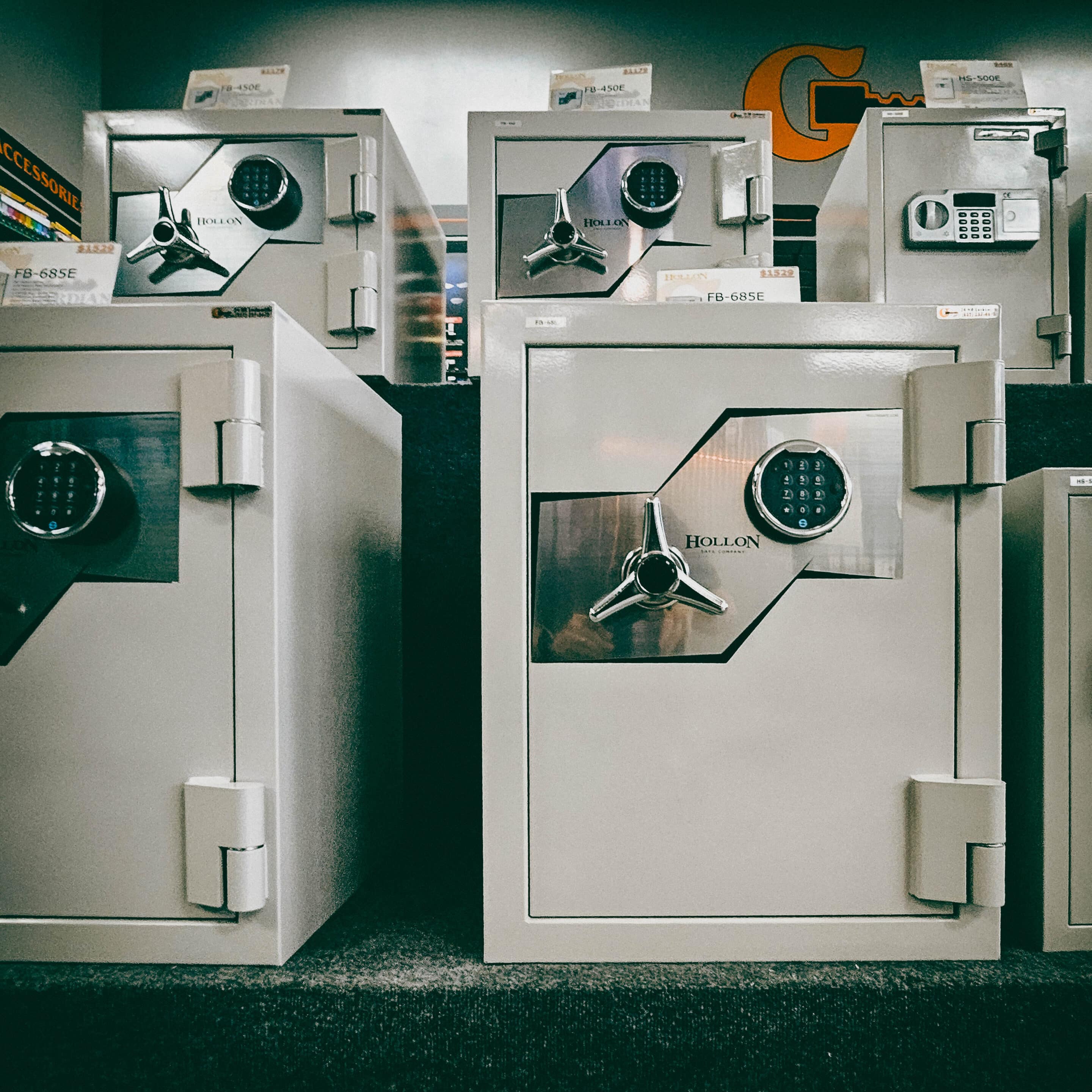 hollon home safes